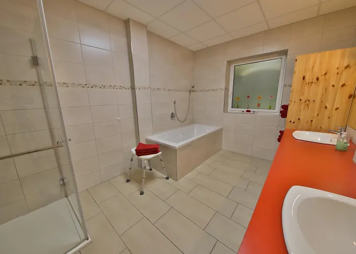 Barrierefreie 6 Personen Im Landhausstil アパート コッヘム